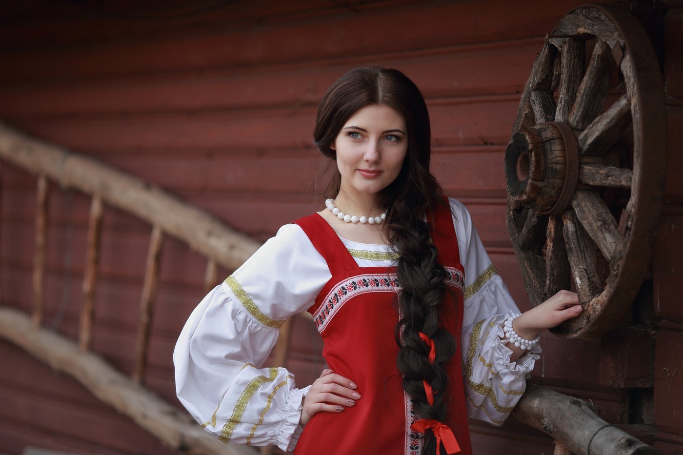 Girls in Slavic costumes in La Paz
